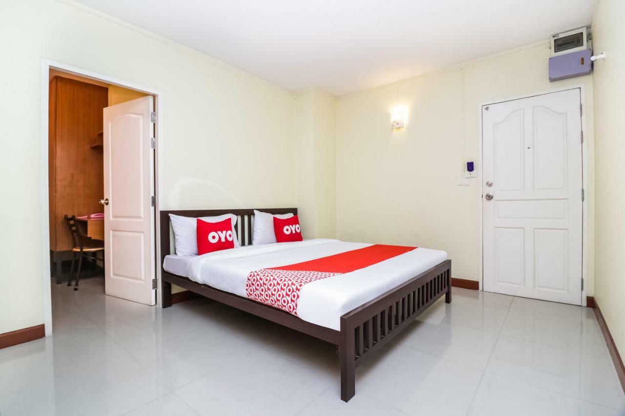 Oyo 237 Thitikorn Grandview Hotel Ban Pak Khlong Si Eksteriør billede