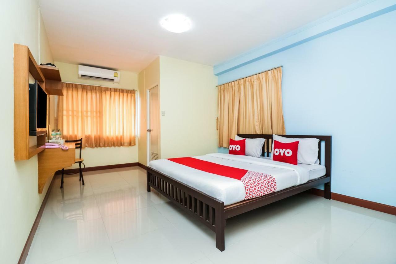 Oyo 237 Thitikorn Grandview Hotel Ban Pak Khlong Si Eksteriør billede