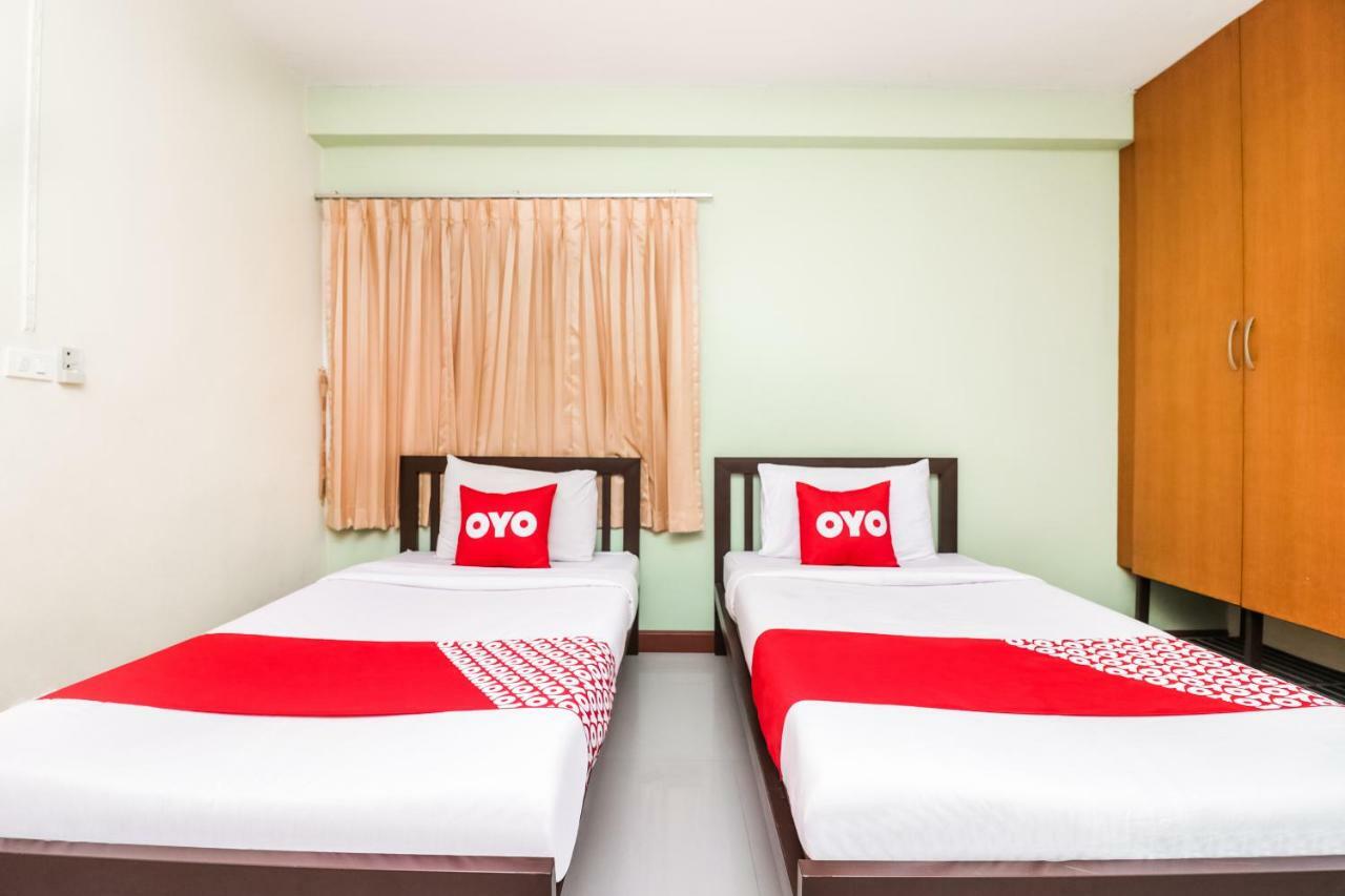 Oyo 237 Thitikorn Grandview Hotel Ban Pak Khlong Si Eksteriør billede