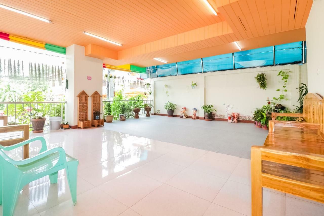 Oyo 237 Thitikorn Grandview Hotel Ban Pak Khlong Si Eksteriør billede