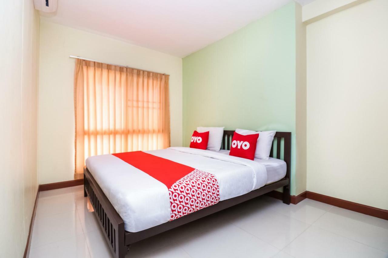 Oyo 237 Thitikorn Grandview Hotel Ban Pak Khlong Si Eksteriør billede